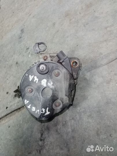 Генератор на Toyota avensis