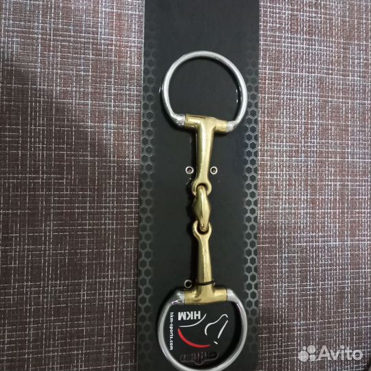 Трензель для лошади