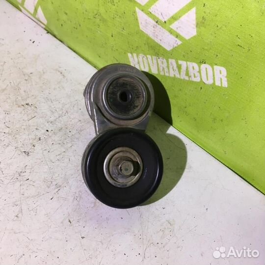 Ролик руч.ремня с кронштейном Хендай Солярис