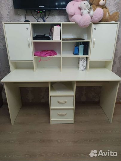 Компьютерный стол