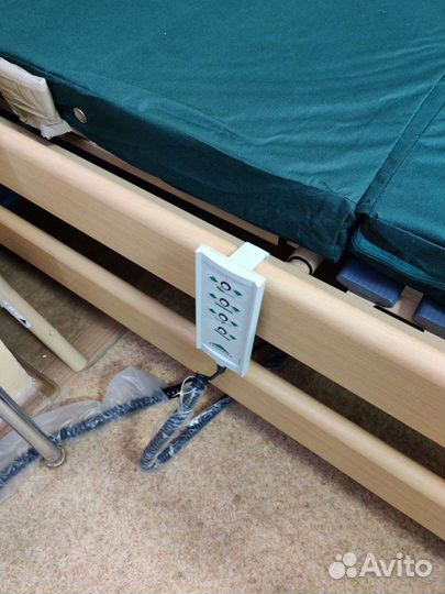 Кровать функциональная с электроприводом с матрасо