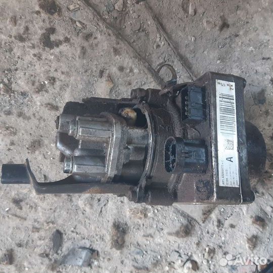 Эгур насос гура Citroen C4 2010 год
