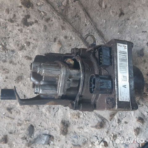 Эгур насос гура Citroen C4 2010 год