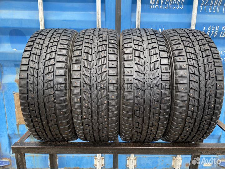 Dunlop SP Winter Ice 01 235/55 R17 99T