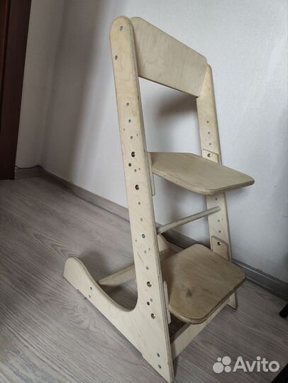 Детский растущий стул