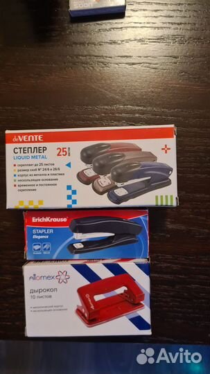Скрепки, стерлеры, дырокол, клей, корректоры и др