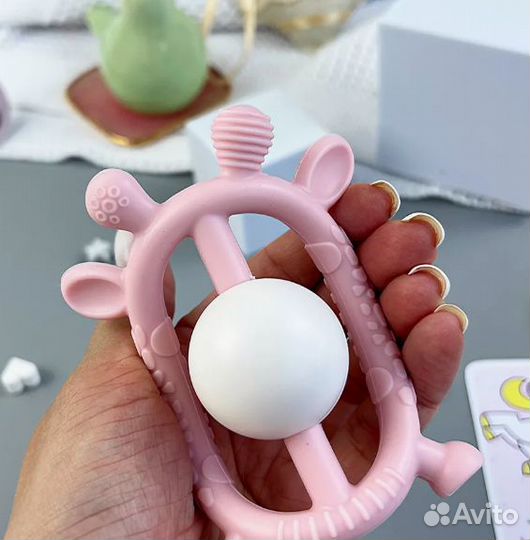 Cиликоновый прорезыватель-погремушка 