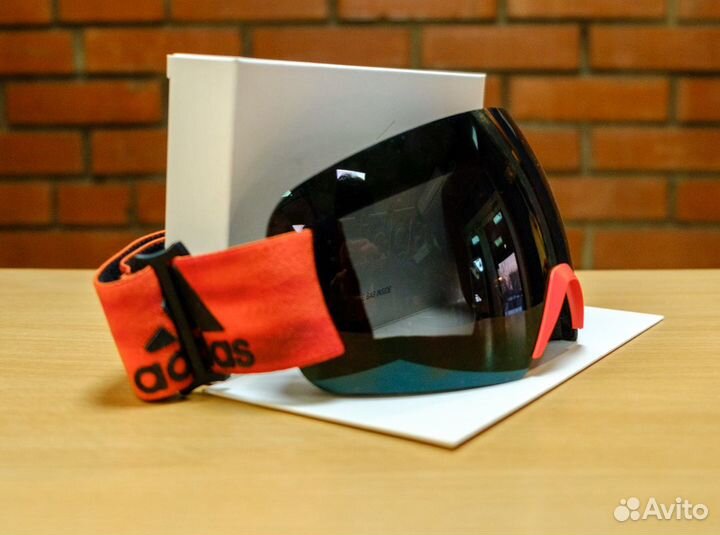 Сноубордическая маска adidas backland 17/18