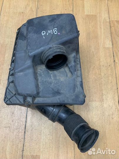 Корпус воздушного фильтра Opel Astra H Z19DT