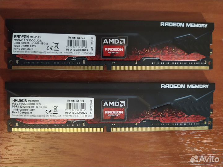 AMD Radeon R9 Gamer Series R9S416G3000U2S (32GB)