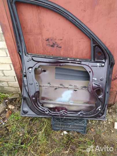 Дверь передняя левая hyundai santa fe 2