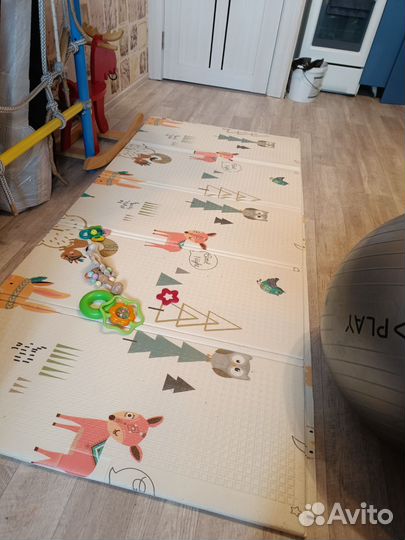 Развивающий коврик