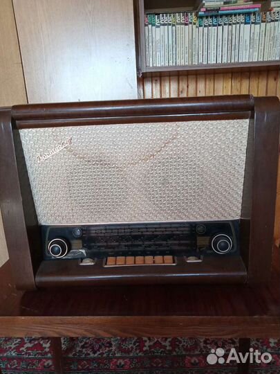Радиола Восток-57