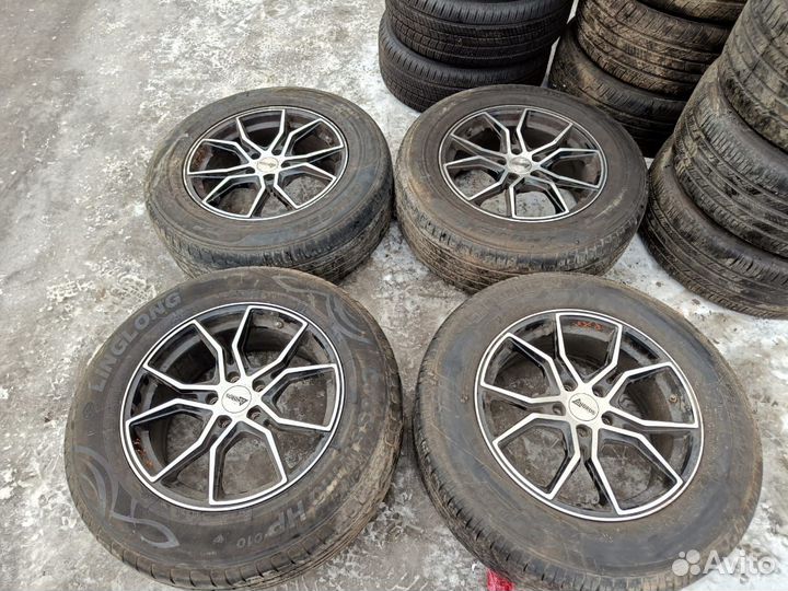 R17 Kumho Crugen Premium KL33 235/65, PCD 5x108 DIA 38