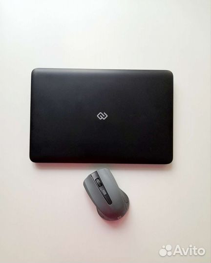 Нетбук digma EVE 10 A200 Black (ES1052EW)