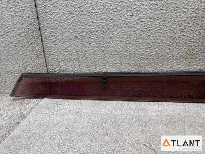 Ветровик задний левый suzuki wagon R