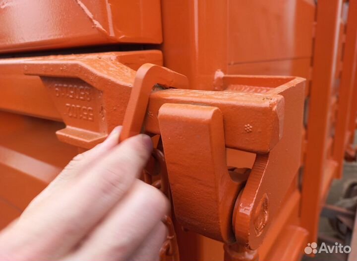 Запор кузова (бортов) камаз 55102 в сборе