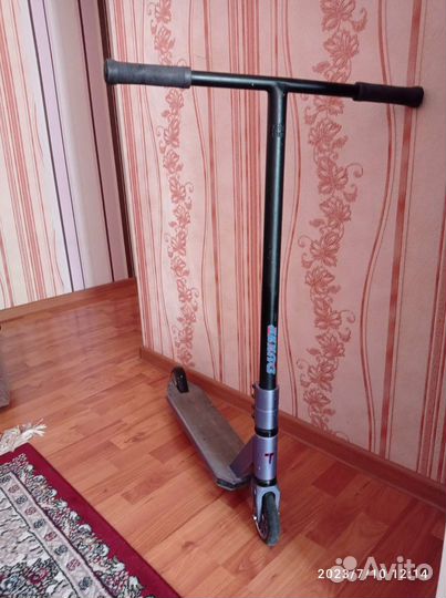 Трюковой самокат