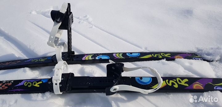 Лыжи с палками детские. 120 см