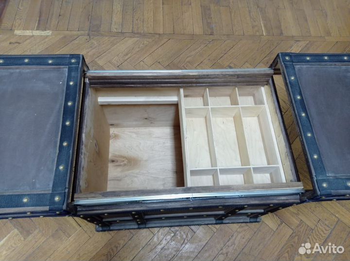 Сундук деревянный