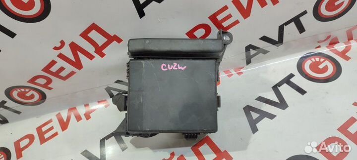 Блок предохранителей под капот Mitsubishi Airtrek