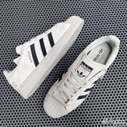 Adidas superstar белые