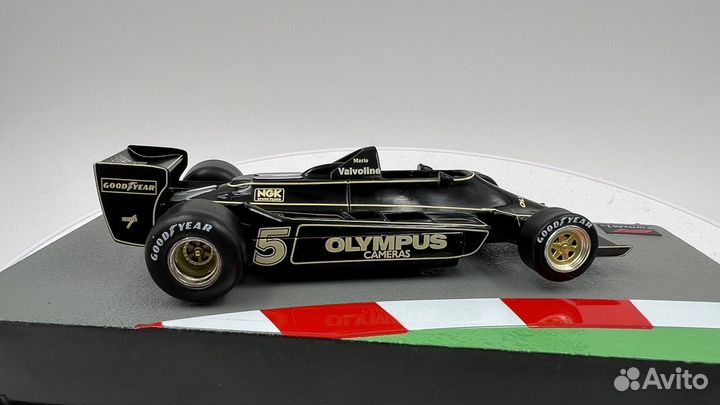 Mario Andretti #5 Lotus 79 - 1979
