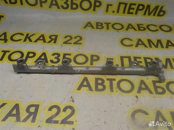 Рейка топливная (рампа) Toyota RAV4 (XA30) 2005-2