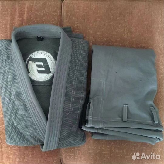 Кимоно детское для джиу джитсу