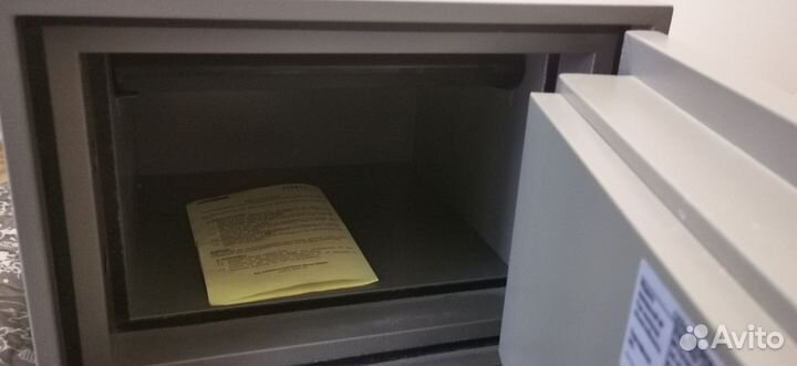 Сейф огнестойкий Valberg FRS-32 CL