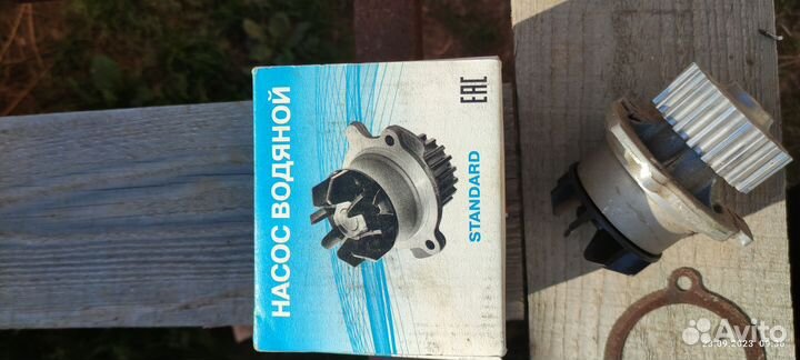 Помпа TZA (LADA V1,6 L 8-клапанный)