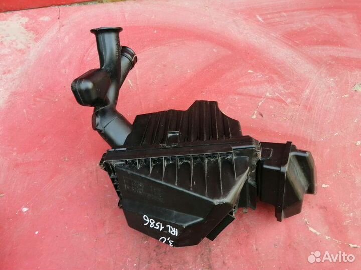 Корпус воздушного фильтра Nissan Primera P12