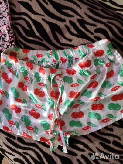 Много,новых вещей для стройной девушки:)