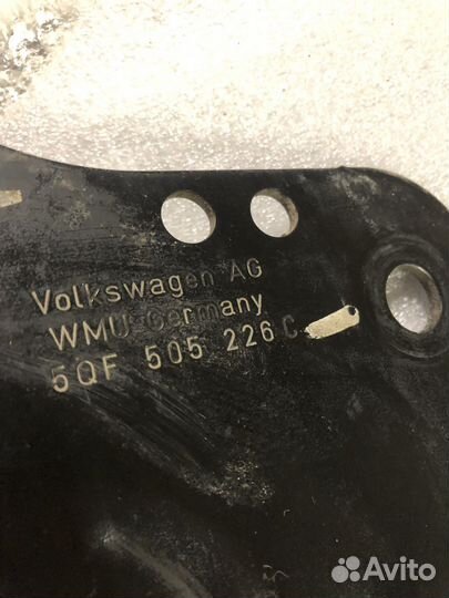 Volkswagen Tiguan 2 рычаг задний продольный