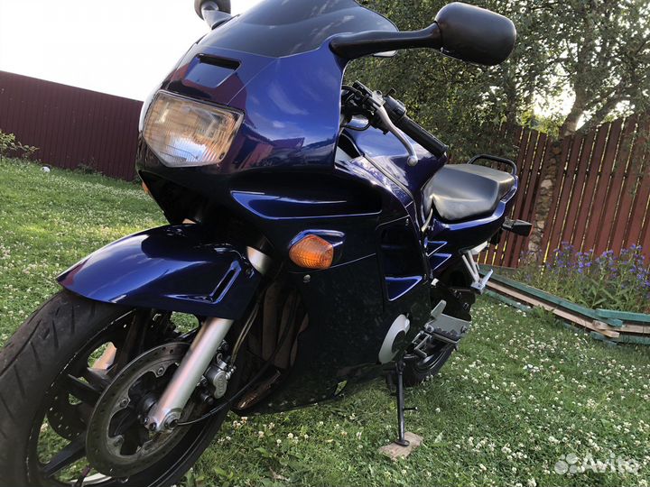 Honda CBR600 F2