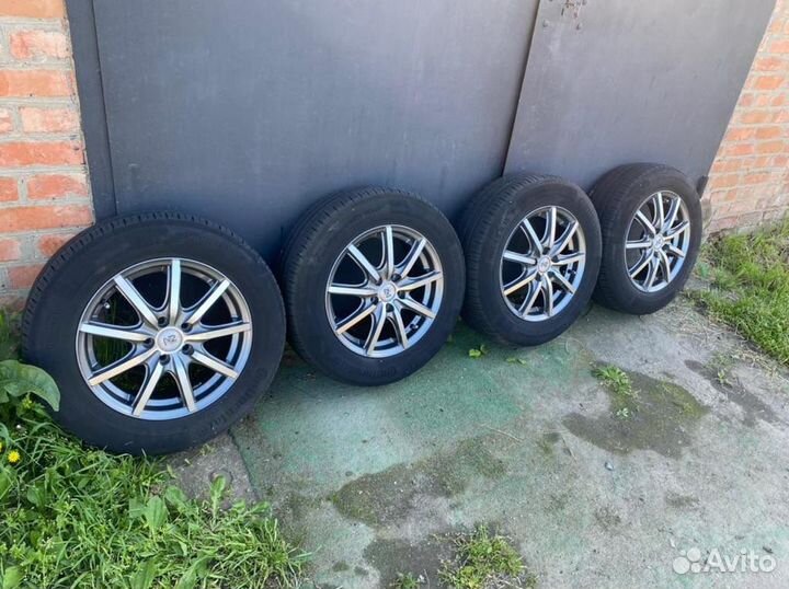 Продою диски литые