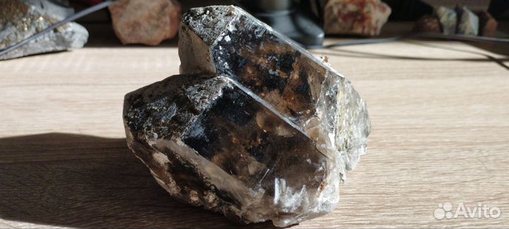 Кристаллы дымчатого кварца