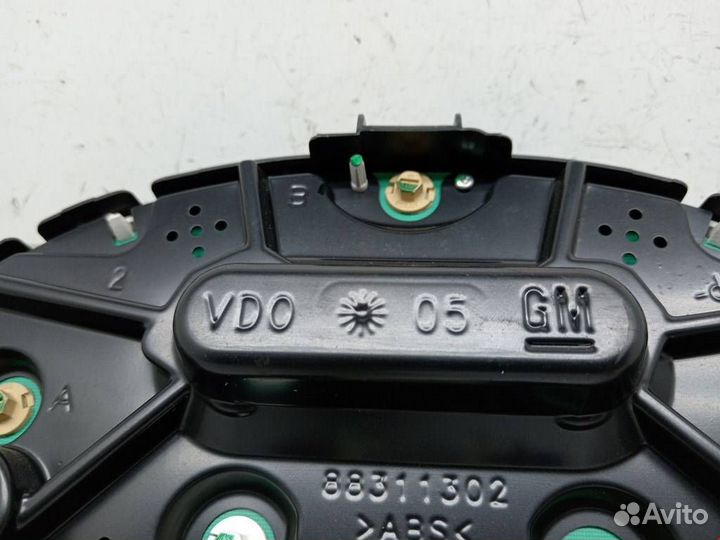 Панель приборов (щиток) Opel Tigra 2 2005 93179419