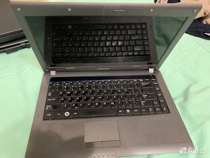 Запчасти к ноутбукам