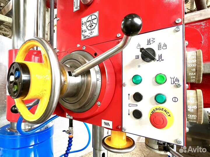 Радиально сверлильный Станок 2А554ф1