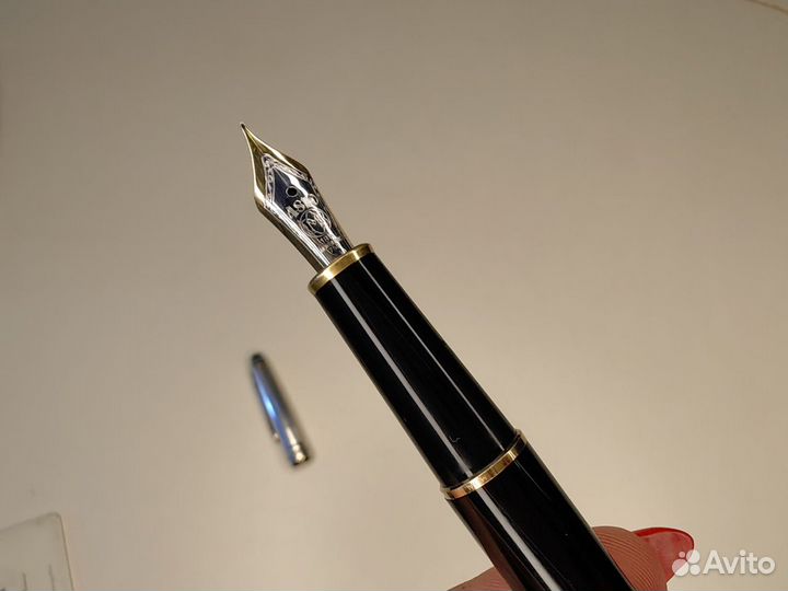 Montblanc перьевая ручка