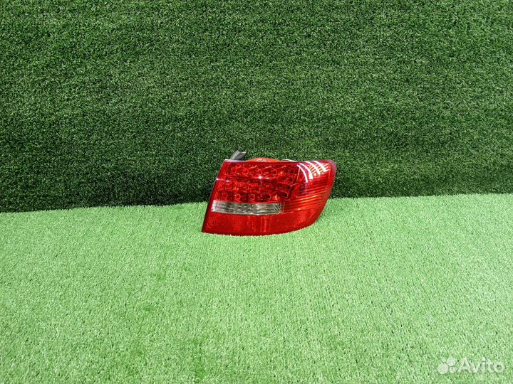 Фонарь задний правый VAG Audi A6 C6 allroad