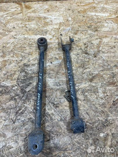 Задние левые рычаги honda accord 8