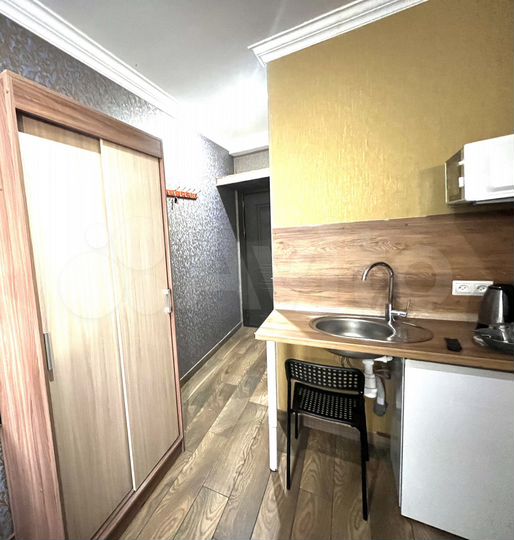 Комната 15 м² в 5-к., 2/4 эт.