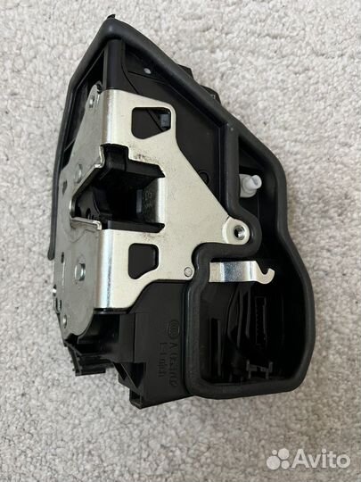 Замок двери F10 bmw