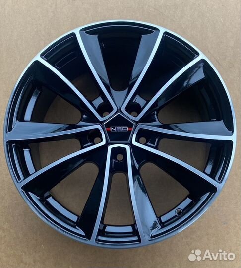 Диски литые R17 Neo 742BD сверловка 5*105 новые