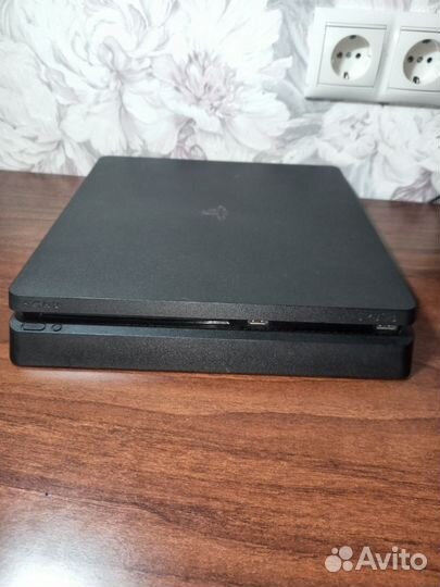 Sony PS4 slim 1tb