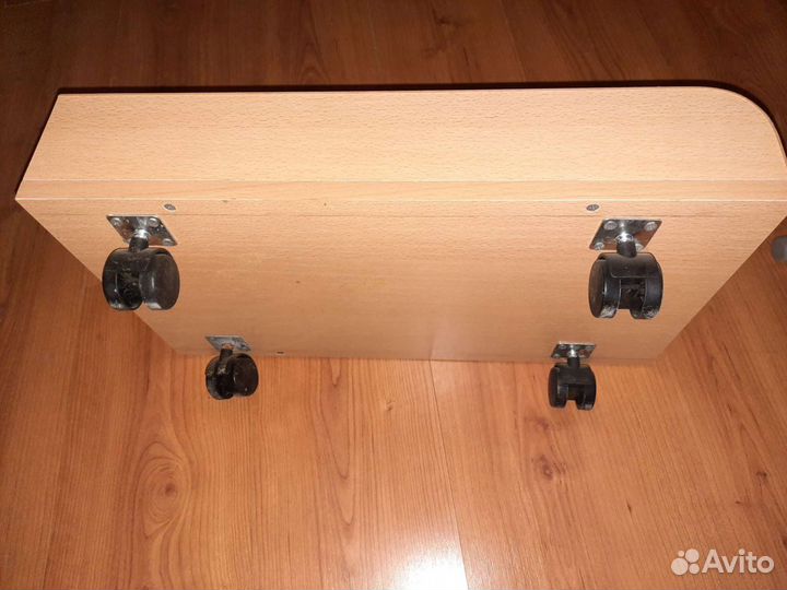 Подставка под компьютер