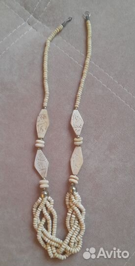 Украшение на шею