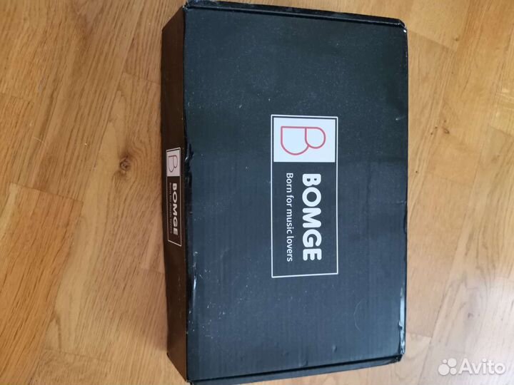 Беспроводной петличный микрофон bomge BG-121U